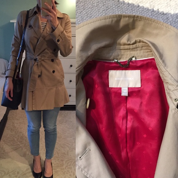 Banana Republic beige trench xs