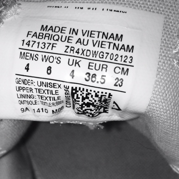 Grey Converse - Picture 2 of 4