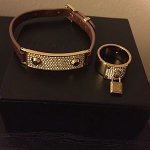 Like new MK ring and bracelet set