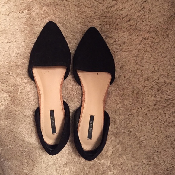 ♠️Classy Black Flats ♠️