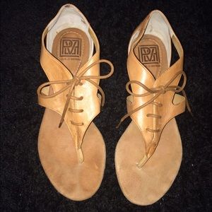 Pour La Victoire Sandals