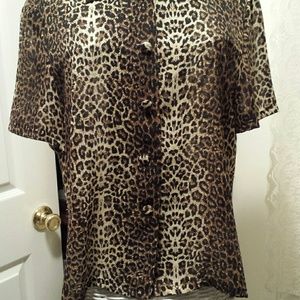 Animal print top