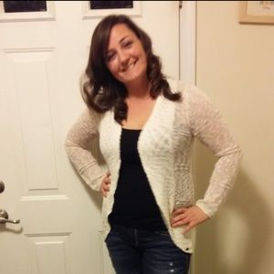 Meet your Posher, Monica