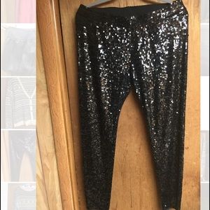Black sequence leggings