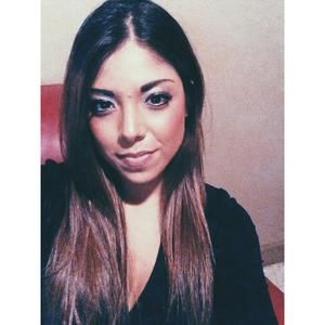 Meet your Posher, Cassandra