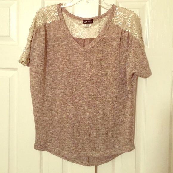 Wet seal Sweater Top