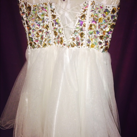 SOLD Short Homecoming Dress - Picture 2 of 4