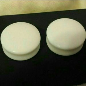 1 inch plugs