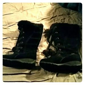 Black boots