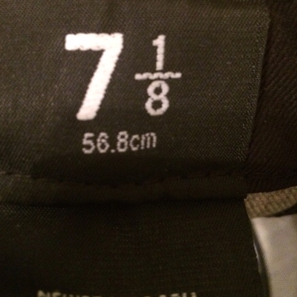5950 Fitted Hat - Picture 2 of 2