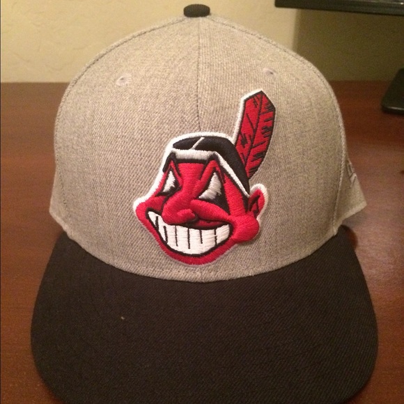 5950 Fitted Hat - Picture 1 of 2
