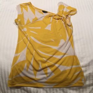 Banana Republic Yellow &white print top