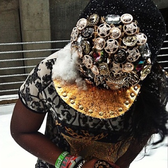 Embellished Snapbacks Cap Stud Rivet - Picture 4 of 4