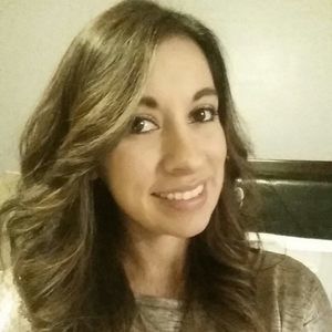 Meet your Posher, Vanessa