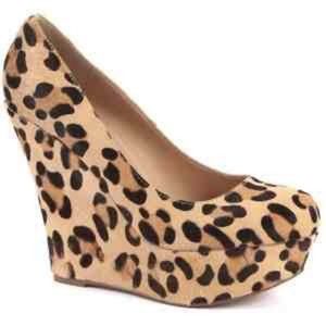 Leopard Print Wedges 😍