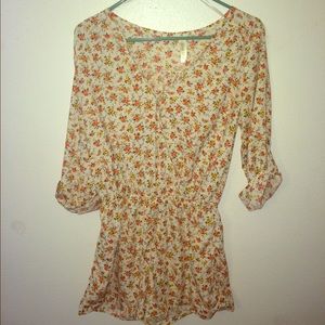 Floral mid cut sleeve romper