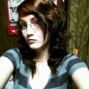 Meet your Posher, Kylee