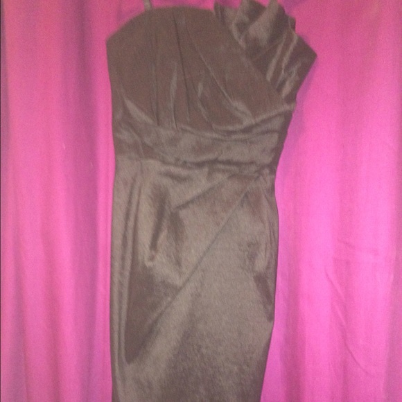 Black dress - Picture 1 of 2