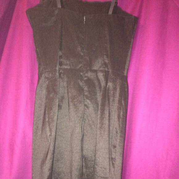 Black dress - Picture 2 of 2