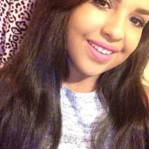 Meet your Posher, Selena