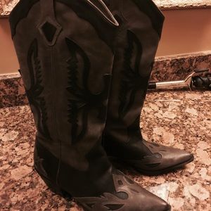 Cowboys boots