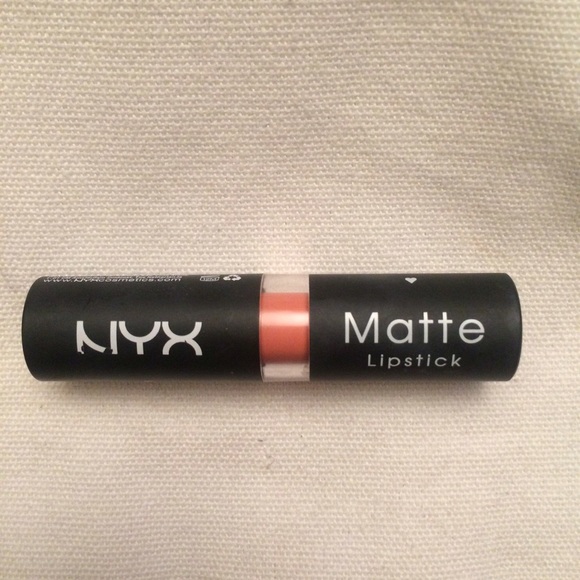 NYX Matte Lipstick