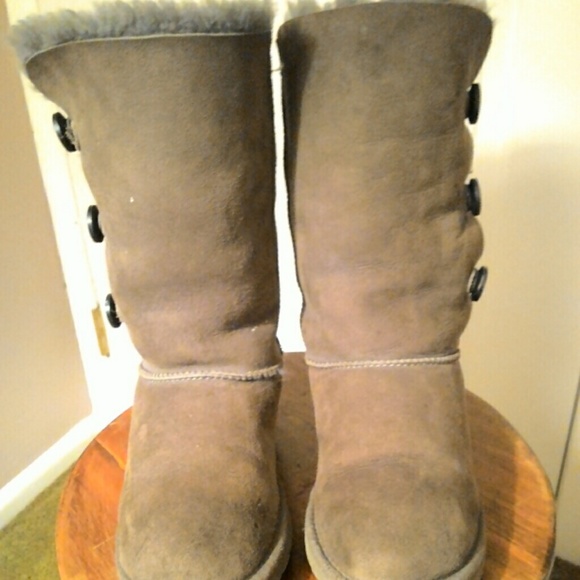 UGG Bailey Button Boots - Picture 2 of 4