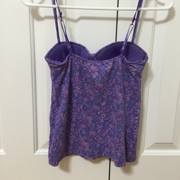 Top - Picture 2 of 3