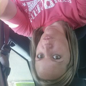 Meet your Posher, Kim