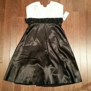 Brand new black and white dress