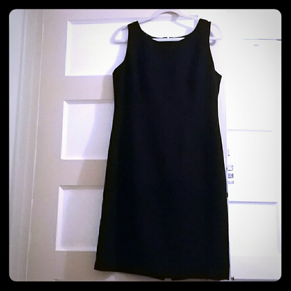 Sleeveless Black Dress