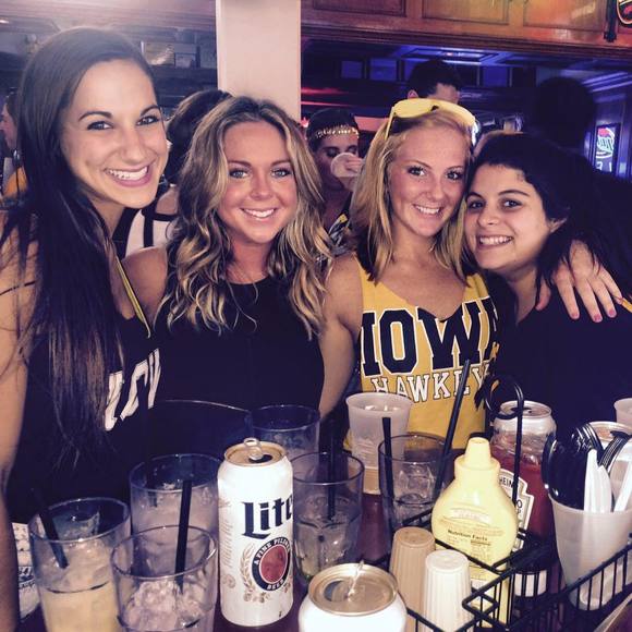 Meet your Posher, Nora