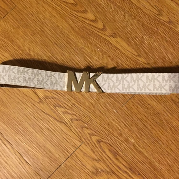Micheal khors fashion belt