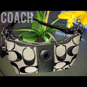 Authentic B&W Signature Stripe Demi Handbag