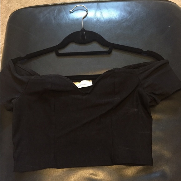 Black crop top - Picture 1 of 1