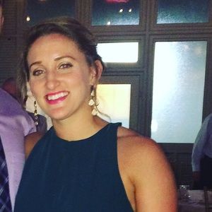 Meet your Posher, Denise