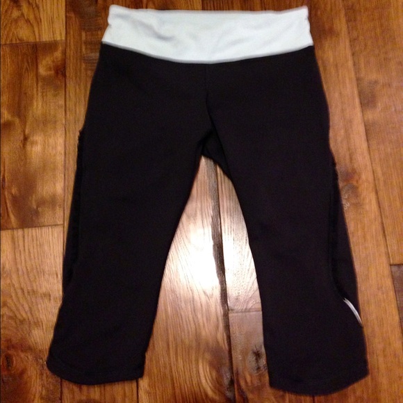 Lululemon crop pants