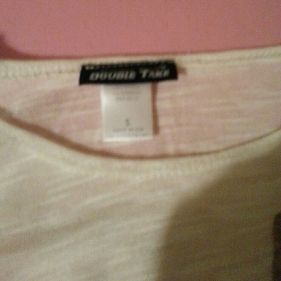 Cute LOVE Shirt - Picture 2 of 2