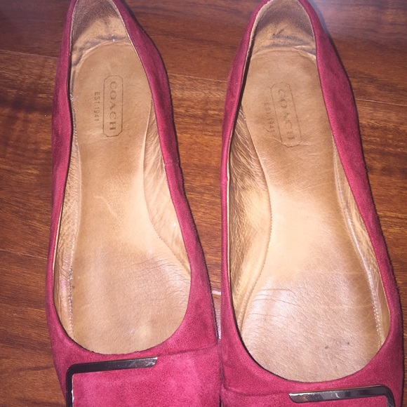 ❤️ Coach Red Suede Flats ❤️ - Picture 2 of 4