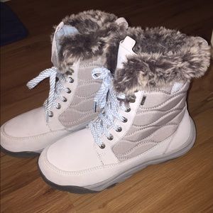 Sperry Winter Cove boots