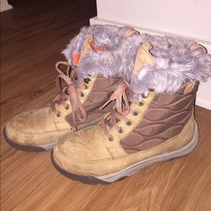 Sperry Winter Cove boots
