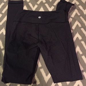 Lightly worn vintage lulu lemon wunder under