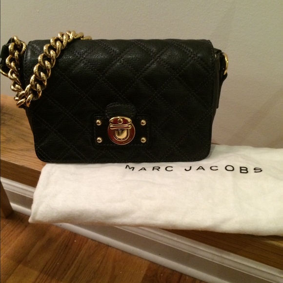 😎HP Essential Style😎 Marc Jacobs Quilted Handbag