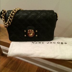 😎HP Essential Style😎 Marc Jacobs Quilted Handbag