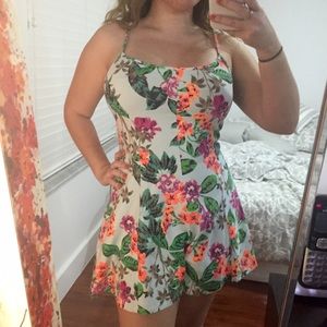 🌺 Express Floral Romper 🌺