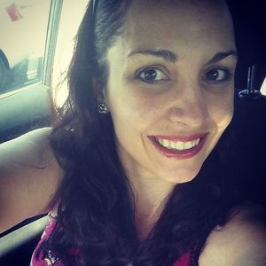 Meet your Posher, Vanessa