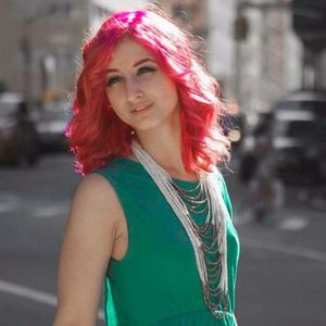 Meet your Posher, Elena