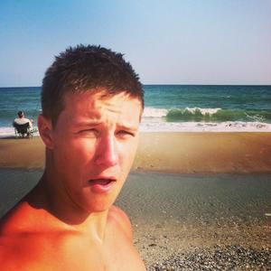 Meet your Posher, Joshua