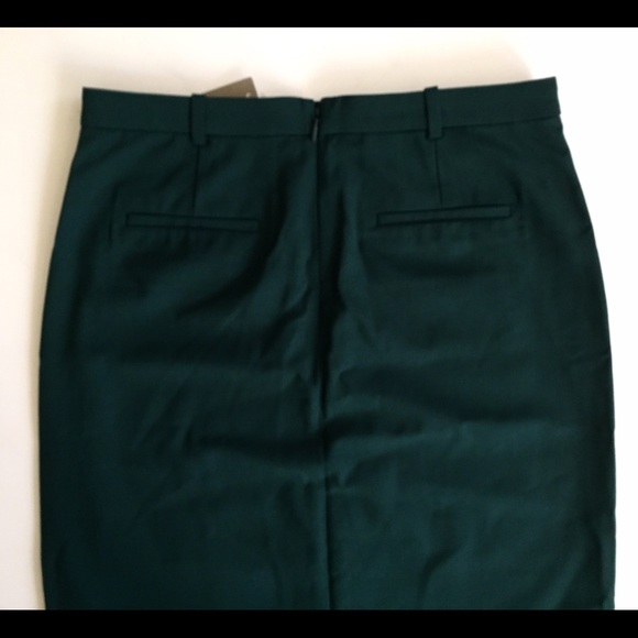 J. Crew Patch Pocket Skirt in Stretch Wool - Picture 4 of 4