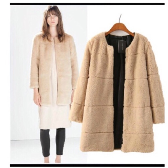 Zara Jackets & Blazers - ⛈☔️Host pick flash sale!! ⚡️Zara faux fur coat ⚡️